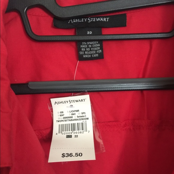 Red button down blouse, never worn! - Picture 2 of 5